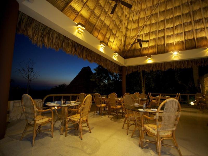 Camino Real Tikal‎ Hotel เอล เรมาเต ภายนอก รูปภาพ