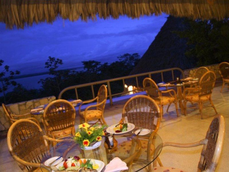 Camino Real Tikal‎ Hotel เอล เรมาเต ภายนอก รูปภาพ